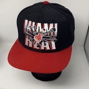 Vintage 2012 Mitchell & Ness Miami Heat Baseball Cap